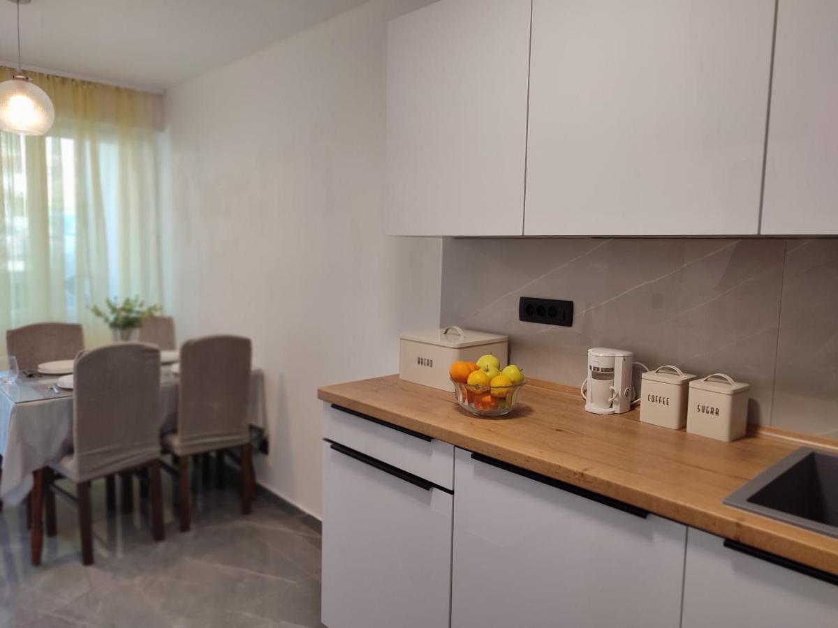 Apartman Ivan Каштела Экстерьер фото